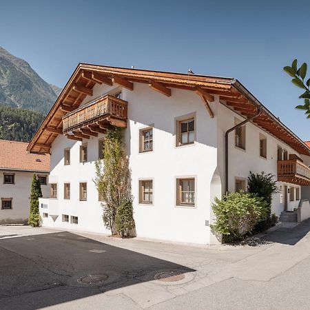 Myalps Historical Appartement Oetz Buitenkant foto