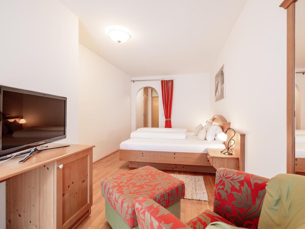Myalps Historical Appartement Oetz Buitenkant foto